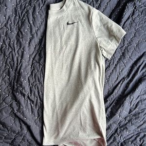 Nike dri fit tee